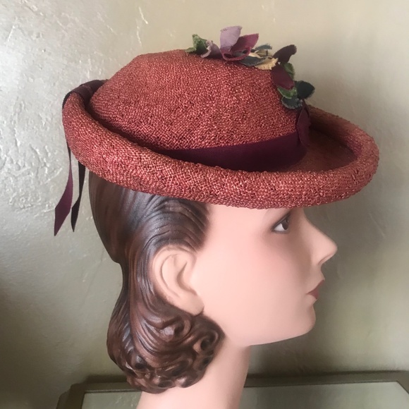 DELIGHTFUL1930S\' SALMON COLORED STRAW HAT WITH MULTI COLORED GROSGRAIN BOWS main image 4